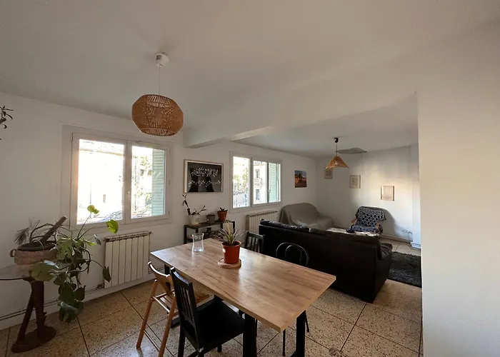 Quarto em Acomodações Particulares Dans Grand - Centre-ville Montpellier